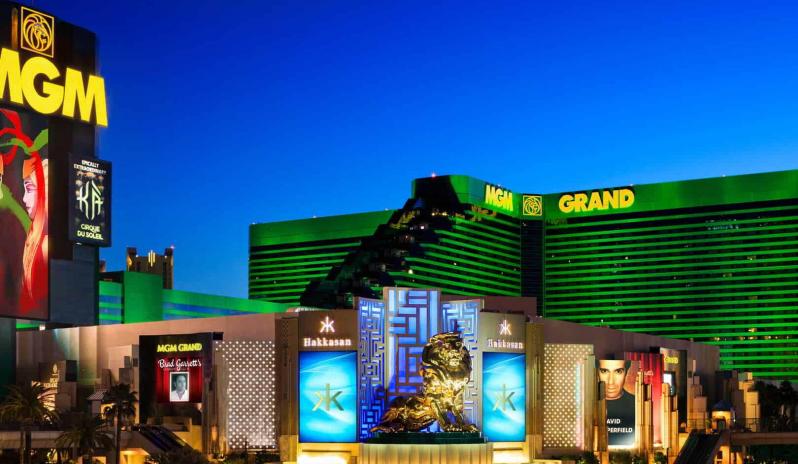 MGM Grand - Exterior